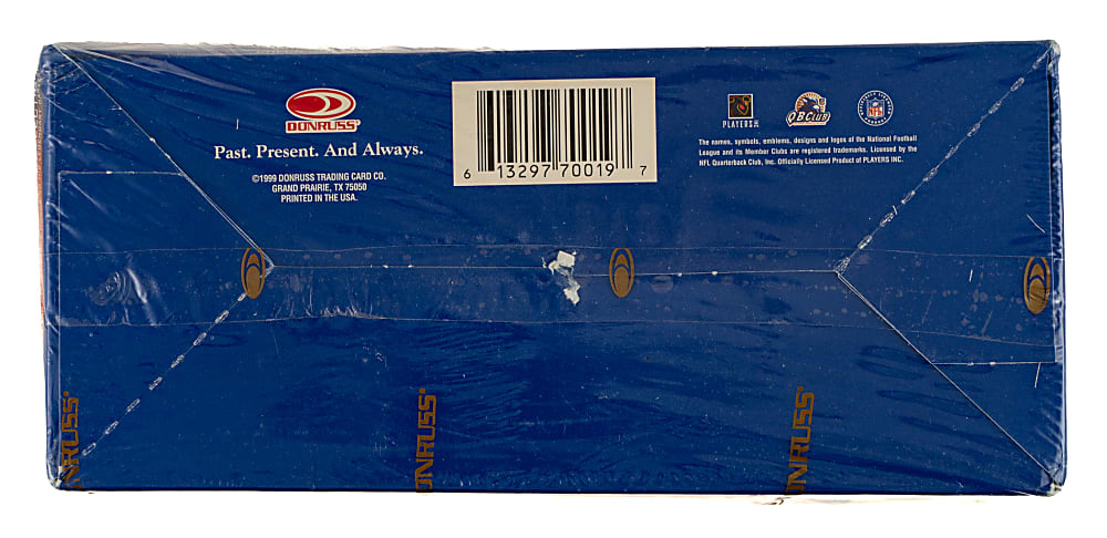 1999 Leaf Rookies & Stars Football Unopened Box (24 Packs)