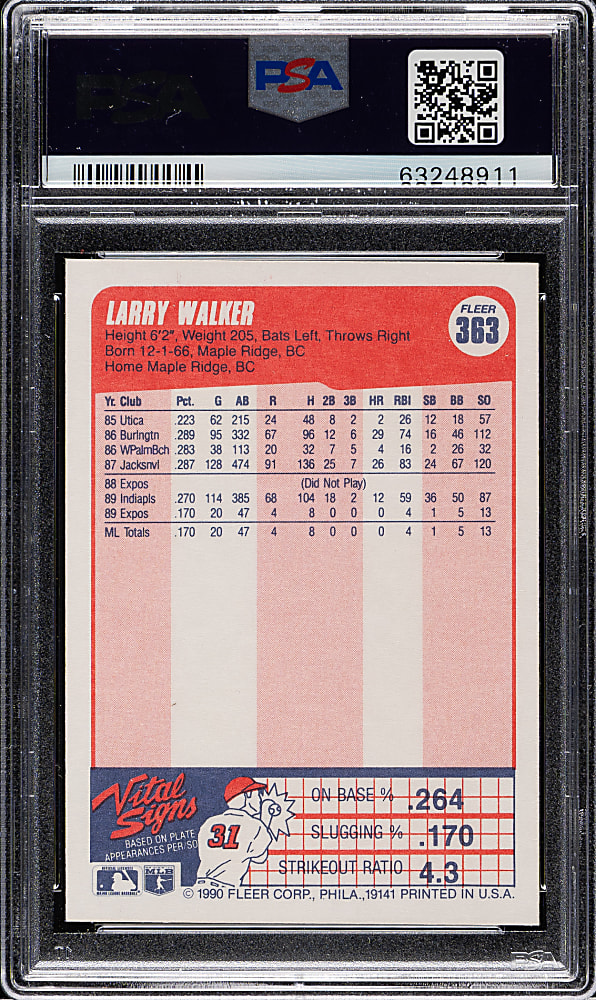 Signed 1990 Fleer #363 Larry Walker Rookie PSA MINT 9 with GEM MINT 10 Signature
