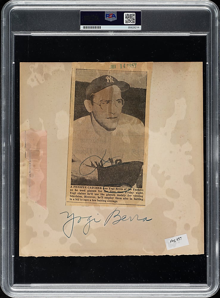1957 Yogi Berra Vintage Wire Photograph PSA/DNA Type III