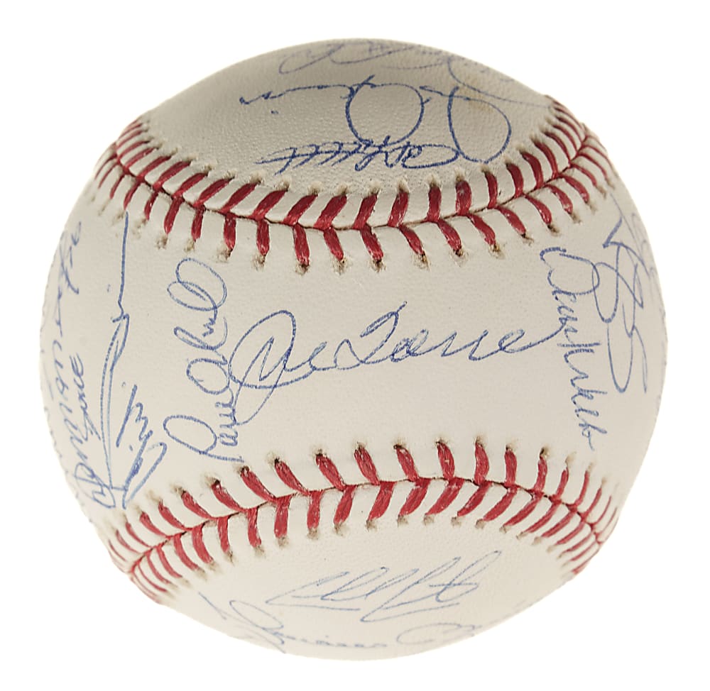 1998 New York Yankees World Champions Team-Signed Baseball with Derek Jeter and Mariano Rivera - MLB and Steiner