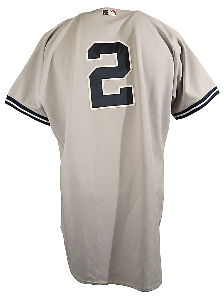 2004 Derek Jeter New York Yankees Signed Game-Used Road Jersey MEARS A5