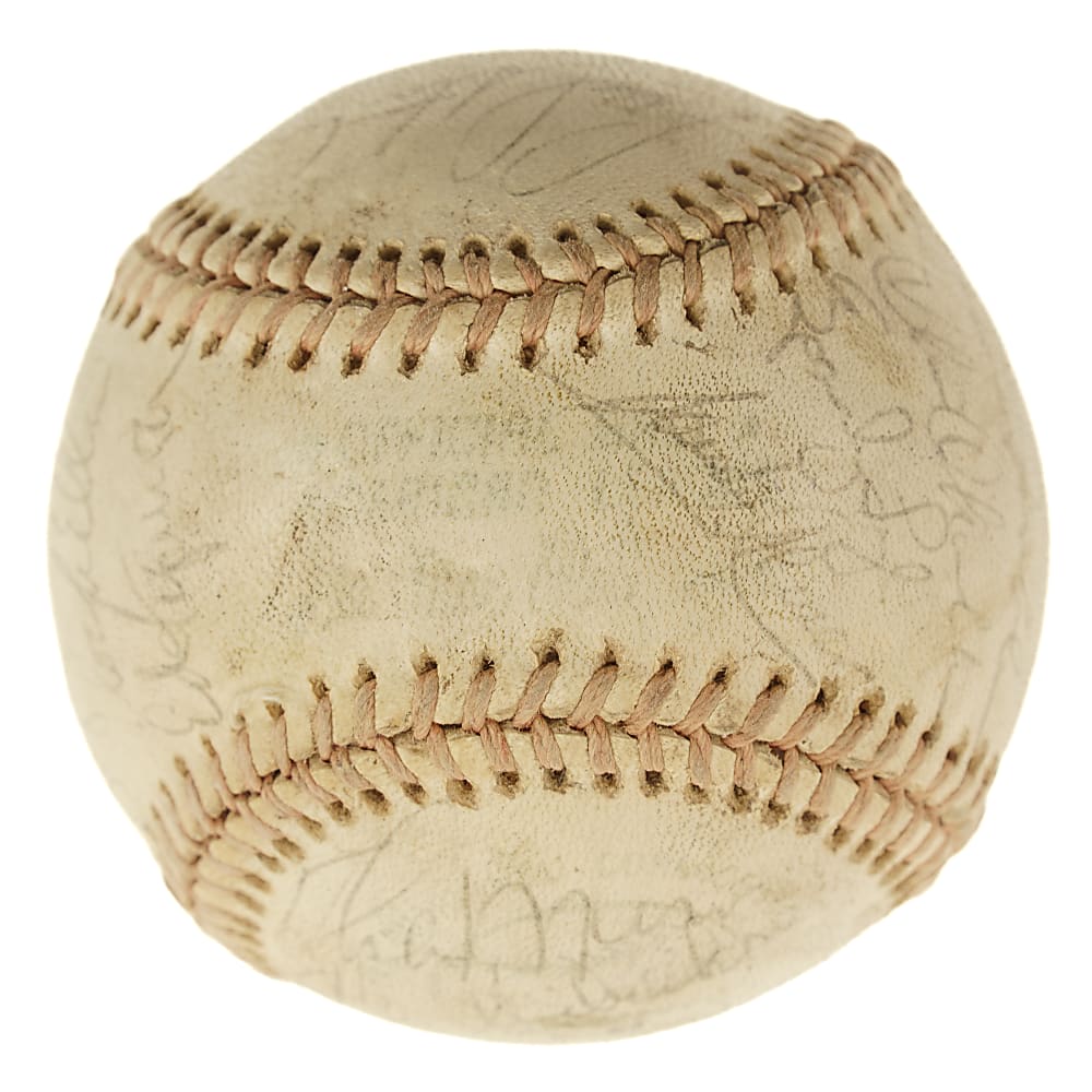 1976 New York Yankees American League Champions Team-Signed Baseball with Thurman Munson - JSA