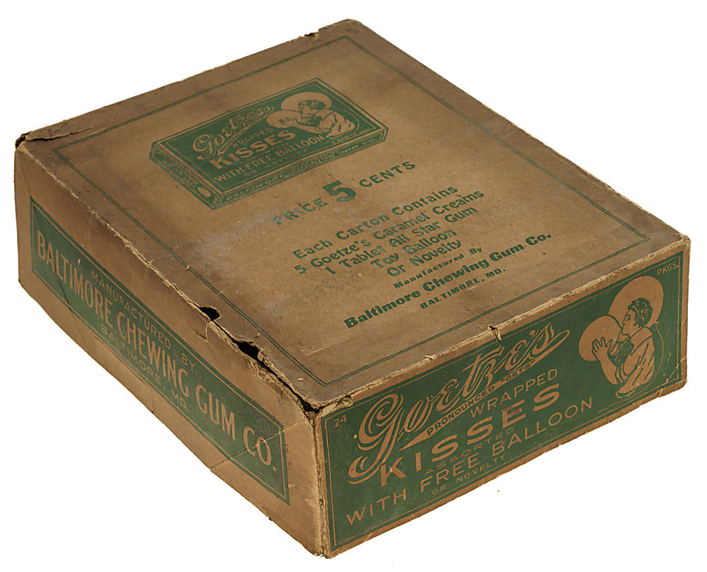 Circa 1933 Goetze's "Wrapped Kisses" Display Box with R52 Flags of the Nation Cards