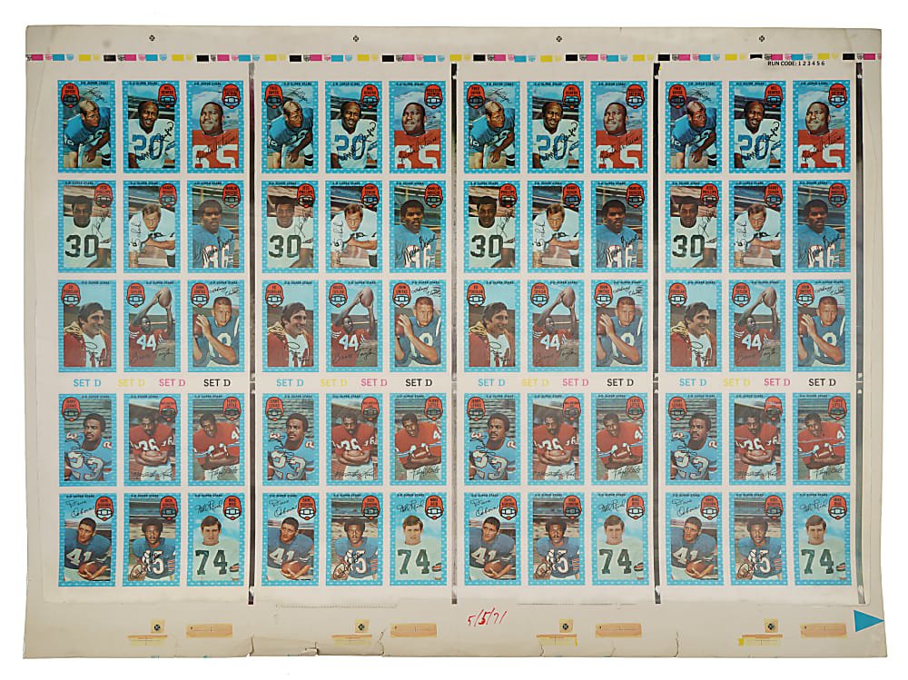 1971 Kellogg's 3-D Football Uncut Sheet Pair (2 Sheets, 120 Cards) Including Four Joe Greene Rookies