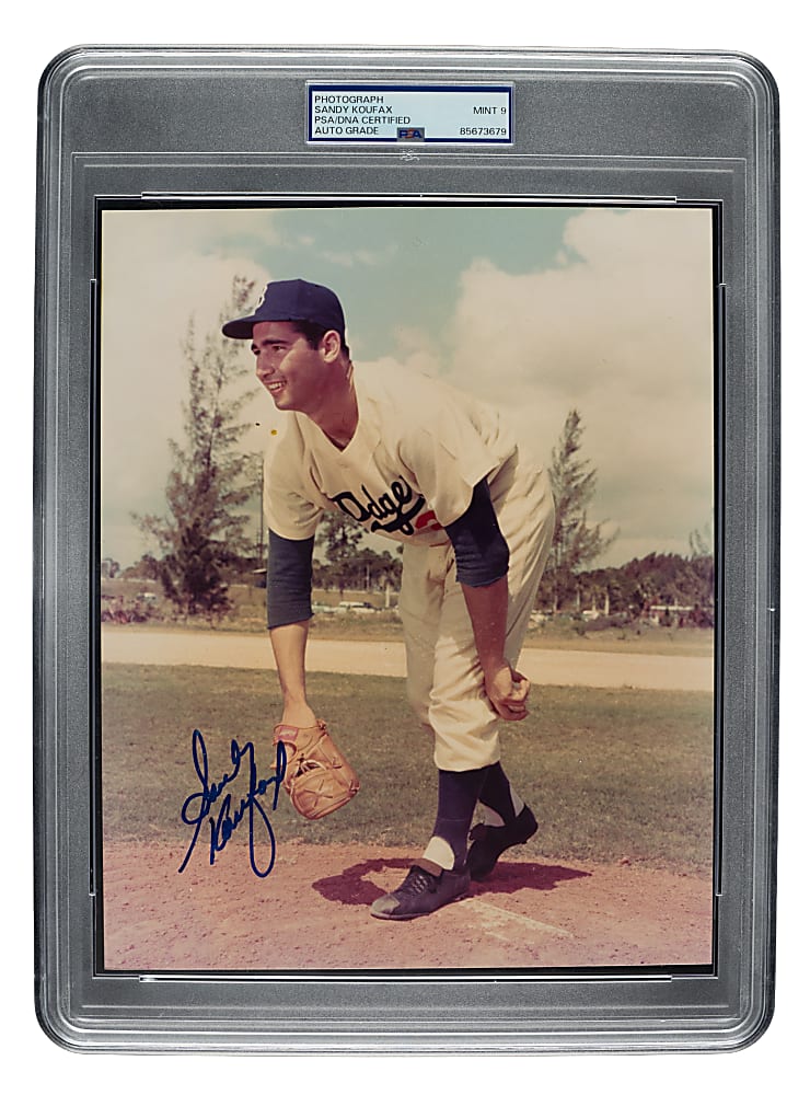 Sandy Koufax Signed Photograph PSA/DNA MINT 9