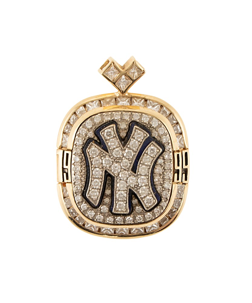 1999 New York Yankees World Championship Pendant