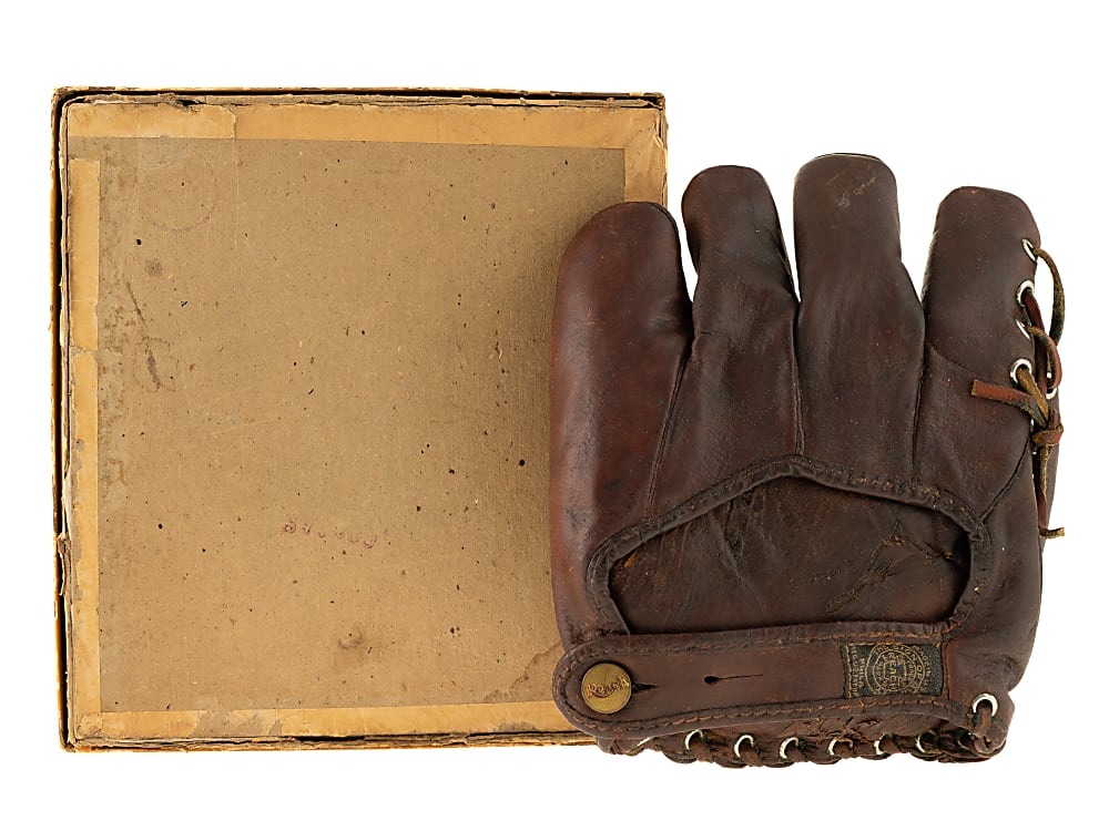 Late 1920s-Early 1930s Babe Ruth "Home Run Special" Glove with Original Box