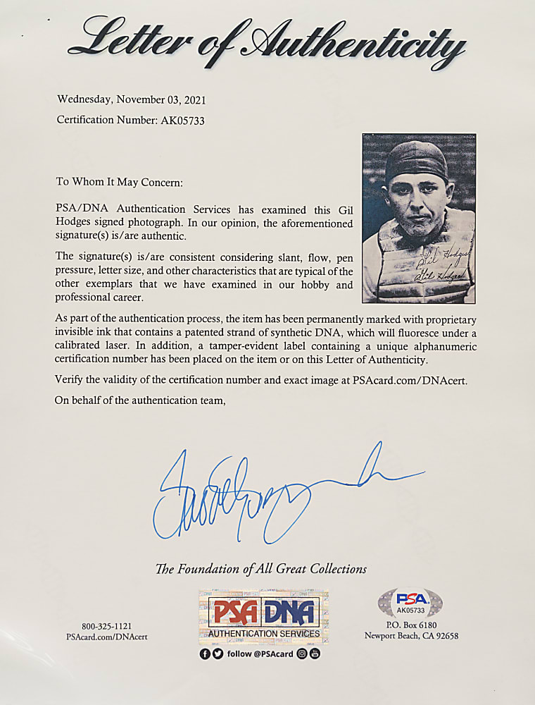 Signed 1947 Brooklyn Dodgers Picture Pack Gil Hodges - PSA/DNA