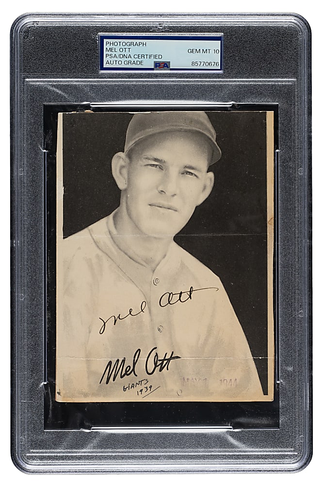 Signed 1939 R303-B Goudey Premiums Mel Ott PSA/DNA GEM MINT 10