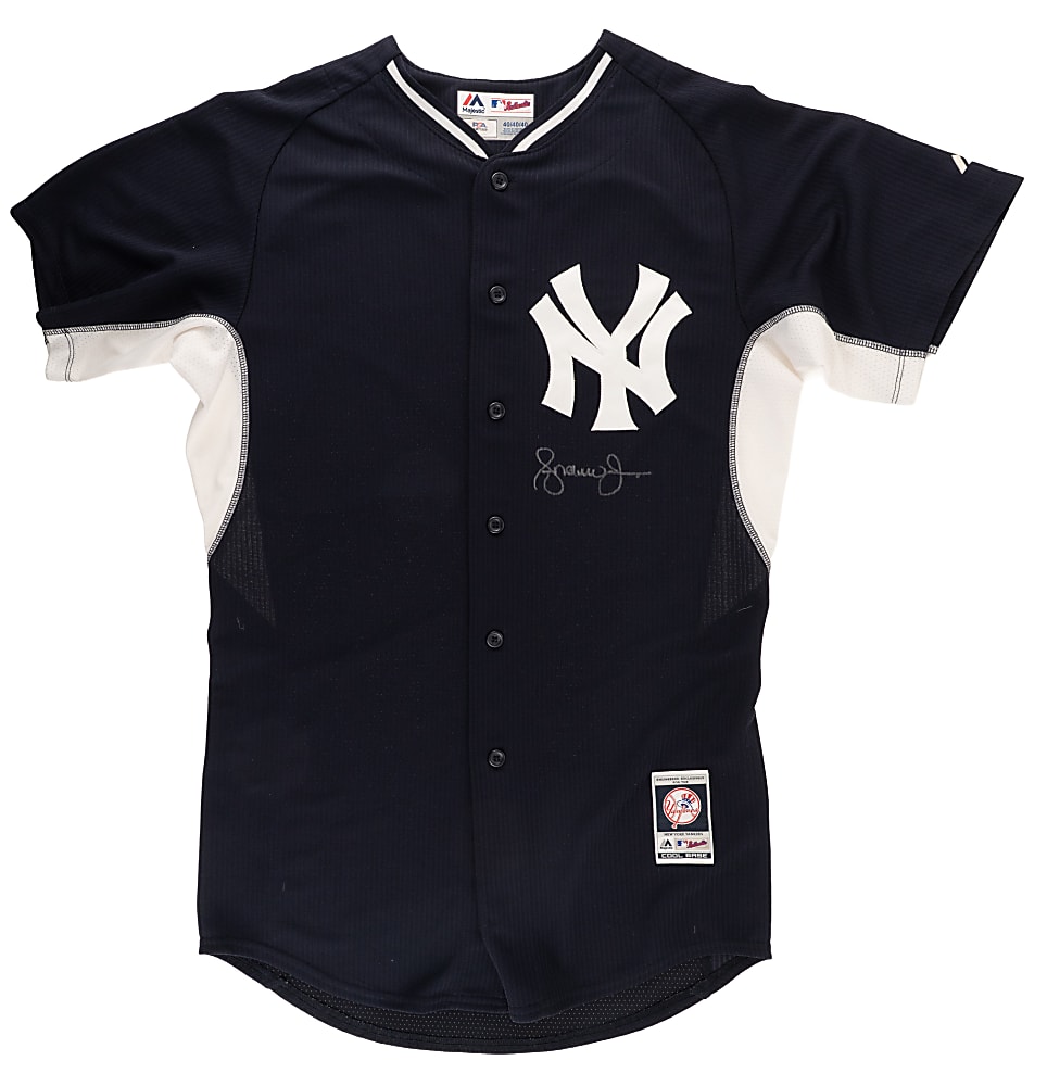 2011-2012 Andruw Jones New York Yankees Signed Worn Batting Practice Jersey and Windbreaker Pair