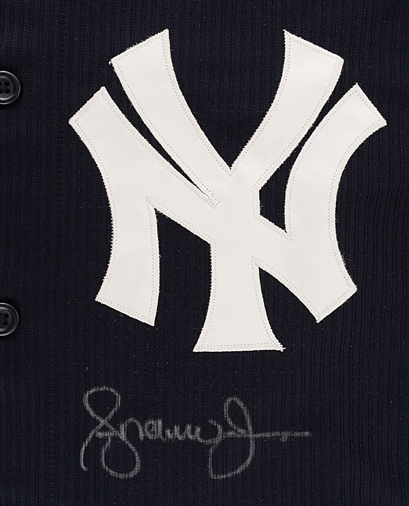 2011-2012 Andruw Jones New York Yankees Signed Worn Batting Practice Jersey and Windbreaker Pair