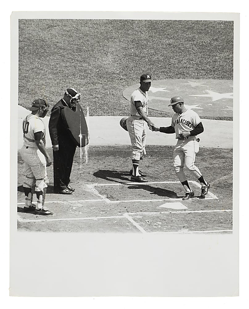 Circa 1965 All-Star Original United Press International Photograph with Willie Mays and Hank Aaron PSA/DNA Type I