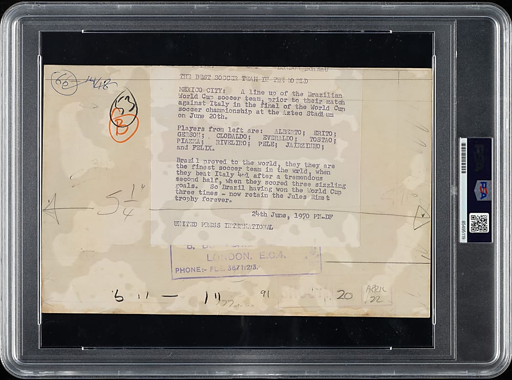1970 Brazilian National World Cup Champions Team with Pele Original United Press International Photograph PSA/DNA Type I