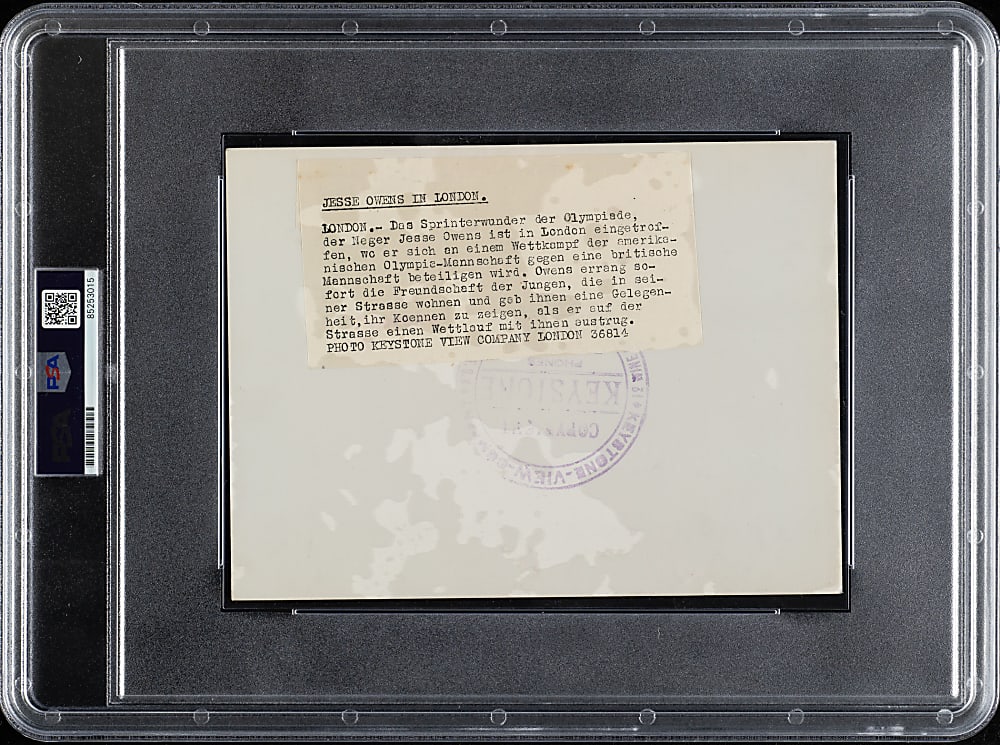 Circa 1936 Jesse Owens Original Keystone Press Agency Photograph PSA/DNA Type I
