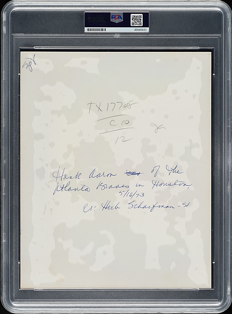 1973 Hank Aaron Original Herb Scharfman Photograph PSA/DNA Type I