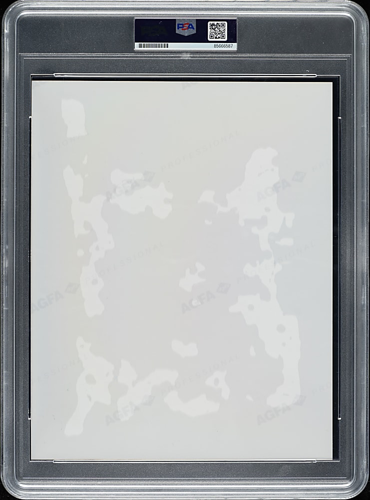 Circa 1996 Tiger Woods Rookie at Bell Canadian Open Original Photograph PSA/DNA Type I