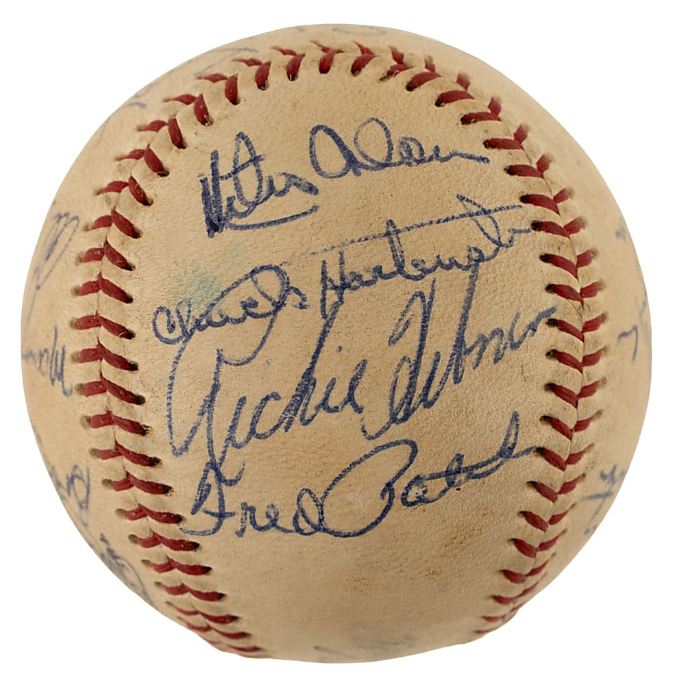 1969 Pittsburgh Pirates Team-Signed Baseball with Roberto Clemente - JSA