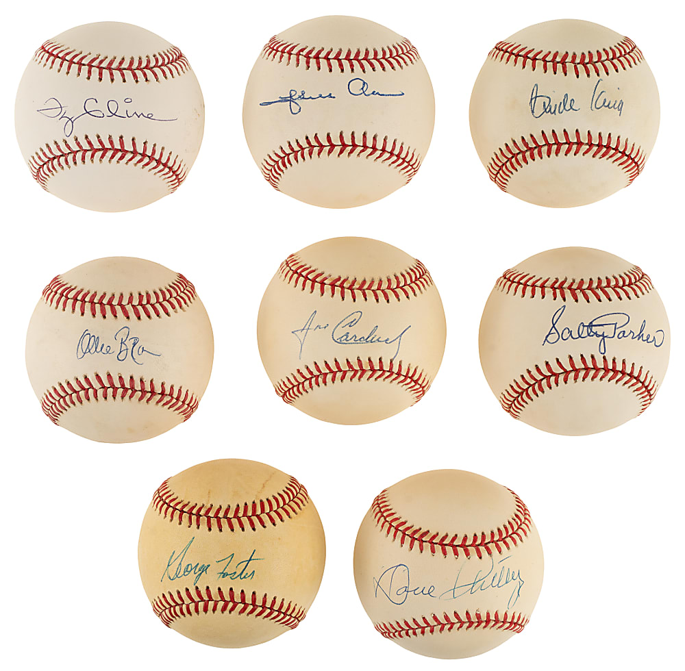 1960 to 1969 San Francisco Giants Outfielders and Coach Single-Signed Baseball (12) Including Alou, Foster, Landrum, Henderson, Snider, and Bonds