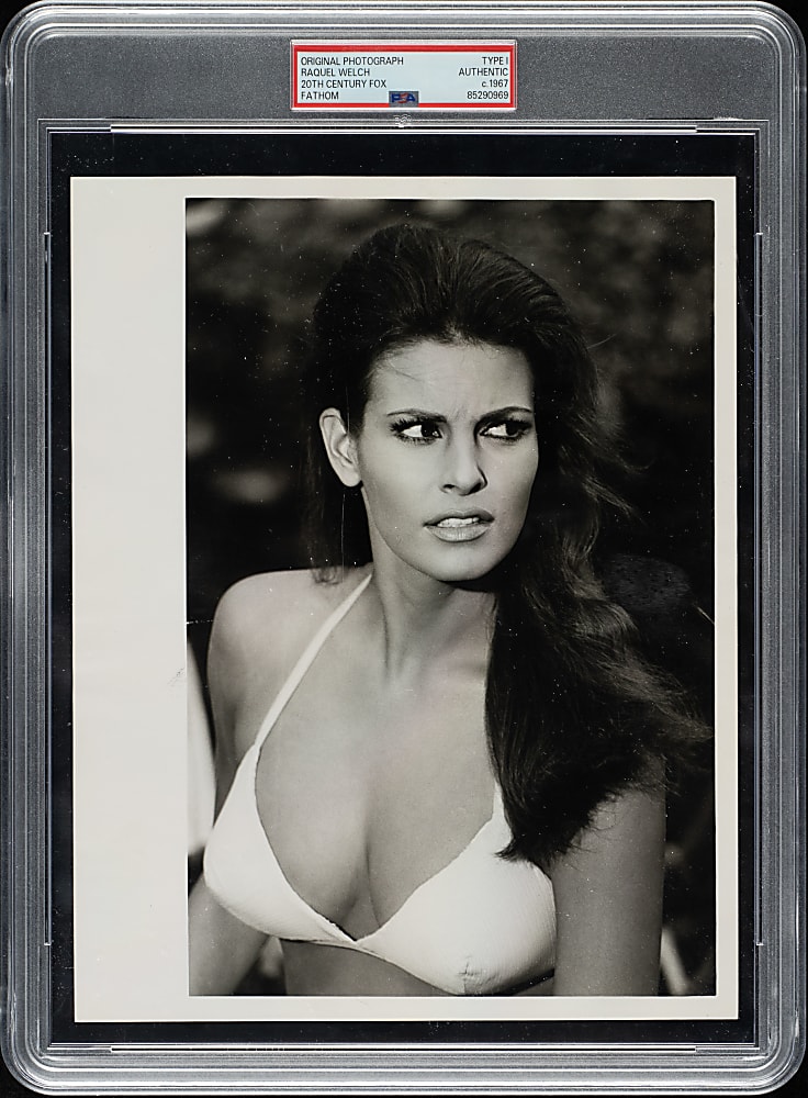 Circa 1967 Raquel Welch Original 20th Century Fox Photograph PSA/DNA Type I