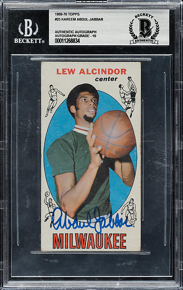 Signed 1969-1970 Topps Basketball #25 Lew Alcindor (Kareem Abdul-Jabbar) Rookie Beckett GEM MINT 10