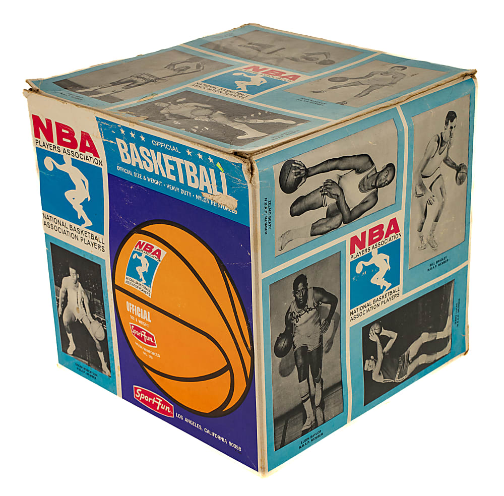 Extraordinary 1969 NBAP Member Basketball Original Box with 17 Players Including Chamberlain, Russell, and West