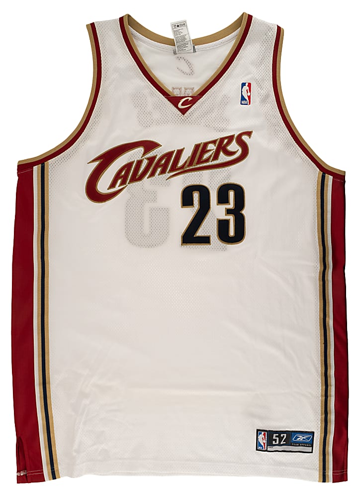 LeBron James Signed Cleveland Cavaliers Jersey - Upper Deck