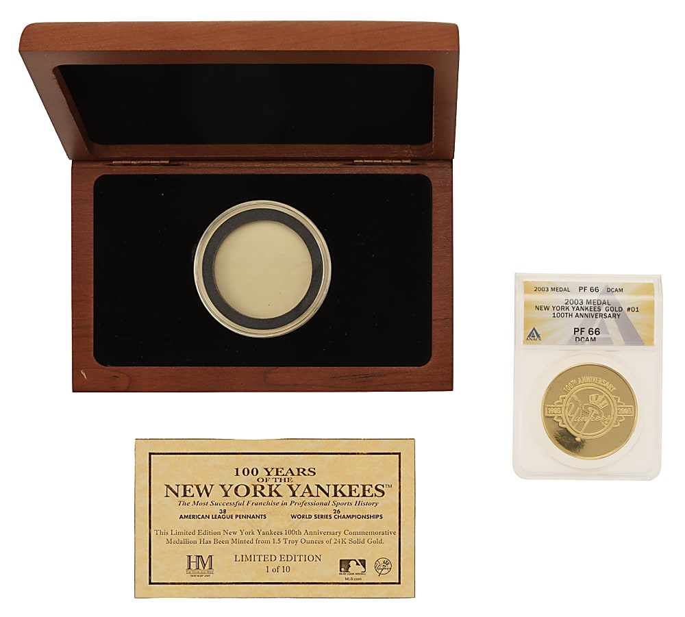 2003 New York Yankees Limited-Edition 24k Gold Coin
