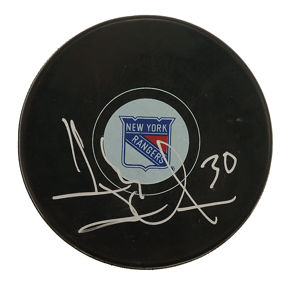 Henrik Lundqvist Signed New York Rangers Hockey Puck - Fanatics