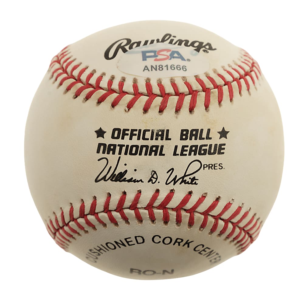 Hank Aaron Single-Signed Baseball - PSA/DNA
