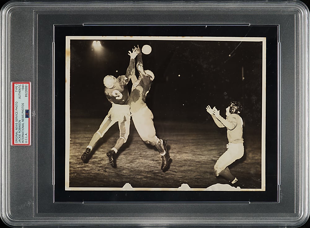 1940 Jackie Robinson Original International News Service Photograph PSA/DNA Type I
