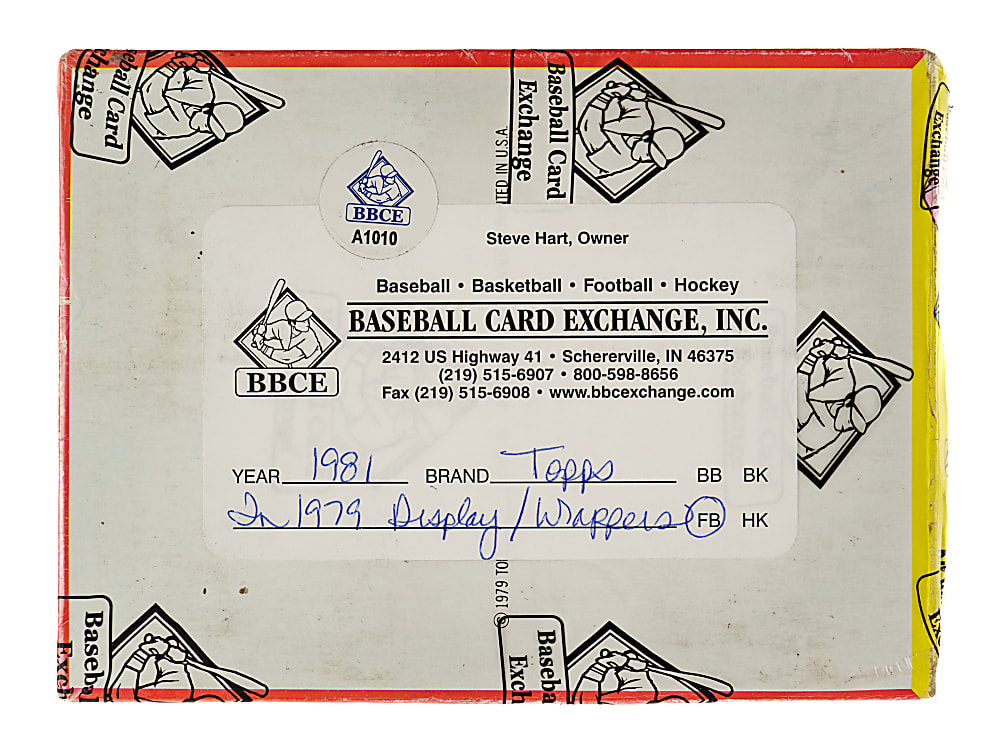 1981 Topps Football Unopened Wax Box (36 Packs) in 1979 Wrappers and Display Box - BBCE - Joe Montana Rookie Year