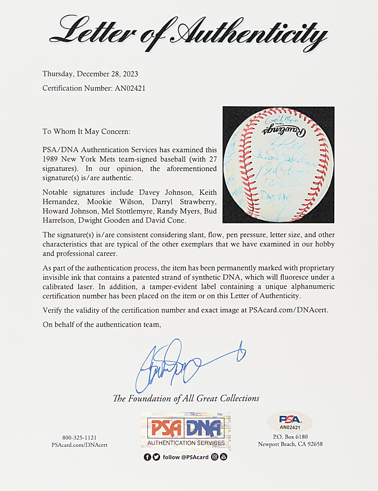 1989 New York Mets Team-Signed Baseball with Darryl Strawberry, Dwight Gooden, and Keith Hernandez - PSA/DNA