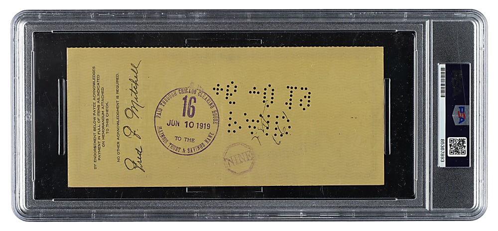 1919 Fred Mitchell Signed Chicago Cubs Payroll Check with William Veeck - PSA/DNA