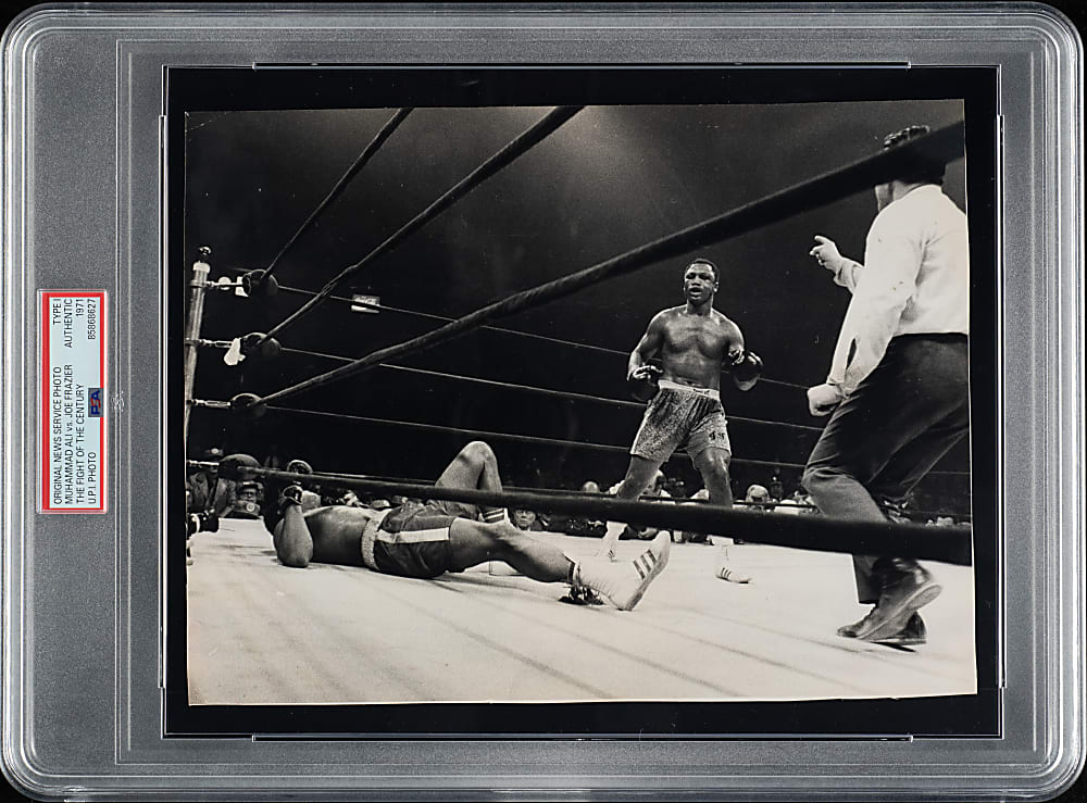 1971 Muhammad Ali vs. Joe Frazier "Fight of the Century" World Heavyweight Championship Original United Press International Photograph PSA/DNA Type I