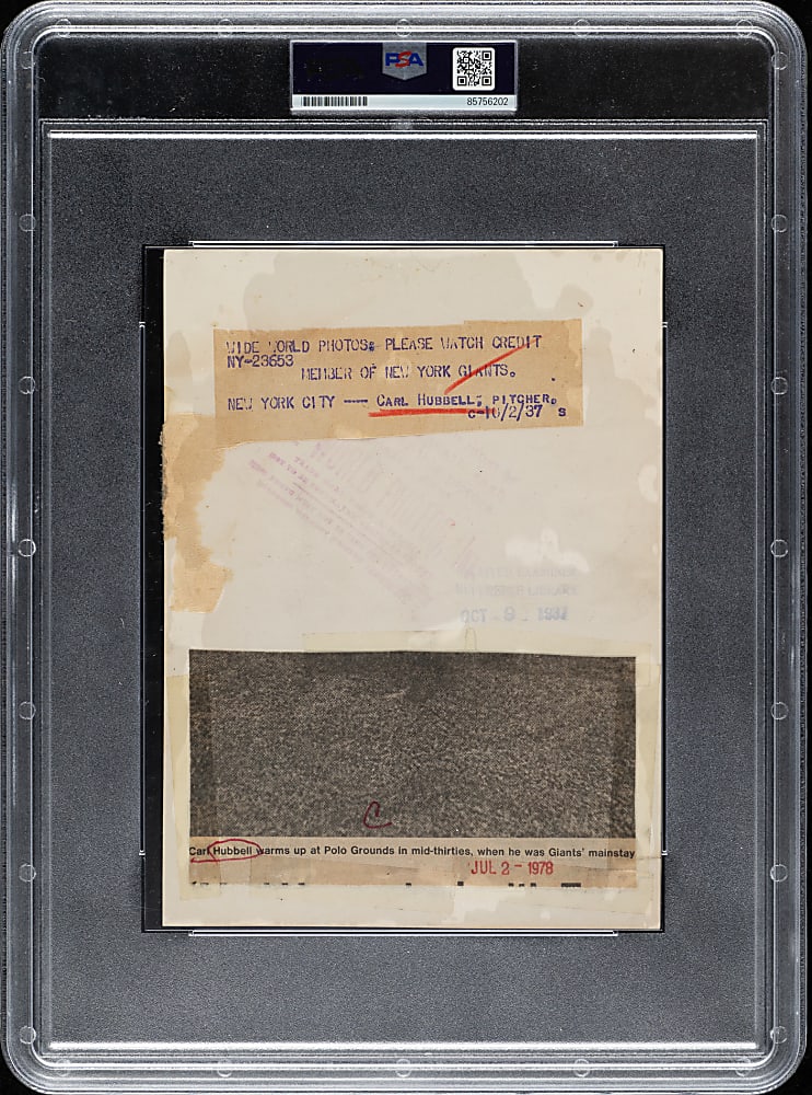 1937 Carl Hubbell Original World Wide News Service Photograph PSA/DNA Type I - Image Used for 1939-1946 W462 Salutation Exhibits Card