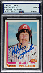 Signed 1982 Topps #100 Mike Schmidt PSA/DNA MINT 9