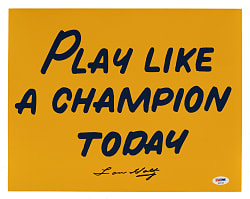 Lou Holtz Signed Photograph - PSA/DNA