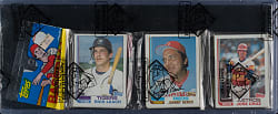 1982 Topps Unopened Rack Pack - Johnny Bench on Top and Ted Simmons on Back - BBCE