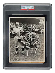 1933 Chuck Klein 1932 National League MVP Award Ceremony Original Wide World Photos News Service Photograph PSA/DNA Type I