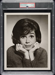 1965 Mary Tyler Moore Original Universal Pictures Co. Photograph PSA/DNA Type I