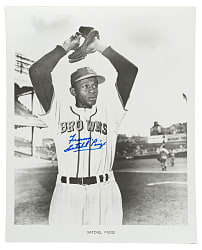 Satchel Paige Signed Photograph - PSA/DNA