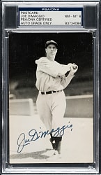 Joe DiMaggio Signed Real-Photo Postcard PSA/DNA NM-MT 8