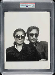 1980 John Lennon and Yoko Ono Original London Features International Photograph PSA/DNA Type I