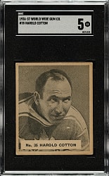 1937-1938 V356 World Wide Gum Hockey #35 Harold Cotton SGC EX 5