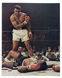 Muhammad Ali Signed Photograph - PSA/DNA