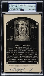 Signed 1956-1963 Artvue (Type 2) Black-and-White Hall of Fame Postcard Edd Roush PSA/DNA GEM MINT 10