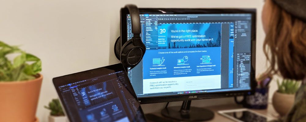 designer optimizing images for web in photoshop