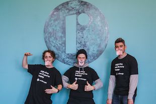 roboboogie team members getting ready for Opticon 2017