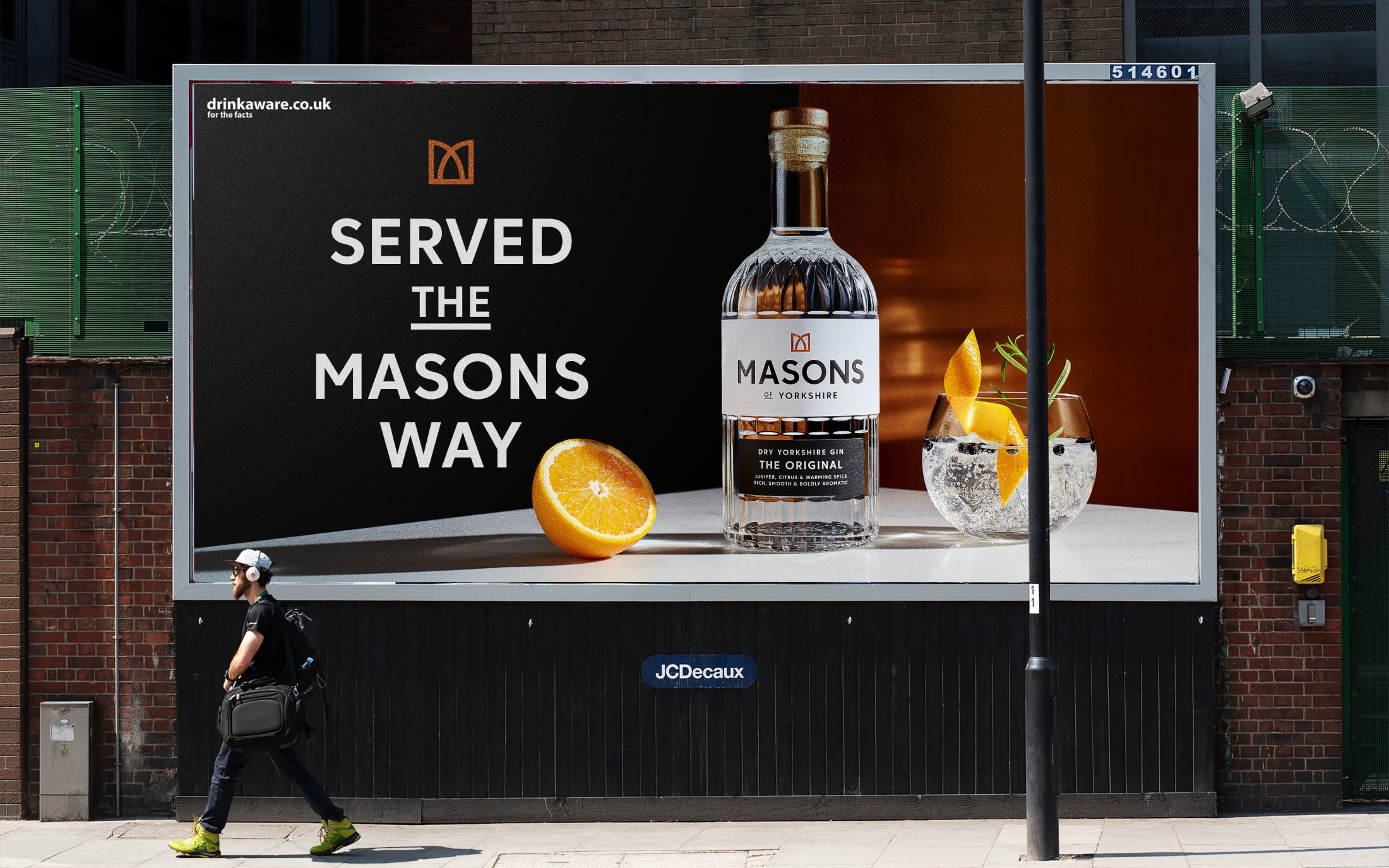 17 Free Psd Banner Billboard Mockup 3200X2000