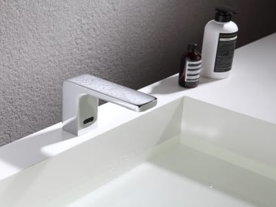 Infrared Sensor Automatic Faucet, Zinc Alloy. Smart Sink Faucet, hot and cold water